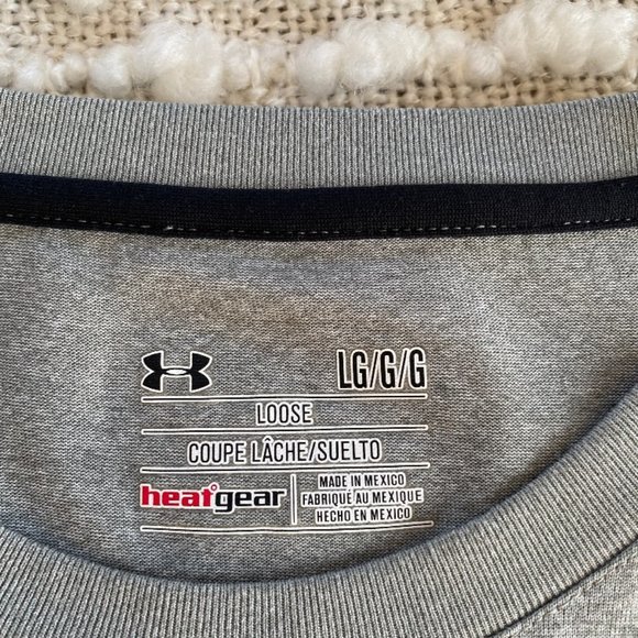Under Armour Heat Gear T-Shirt. - Picture 4 of 4